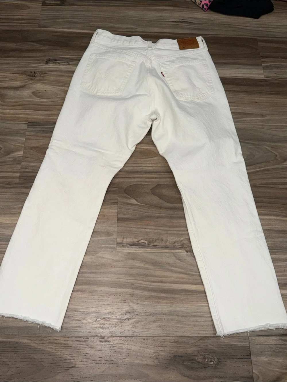 Signature by Levi Strauss White Distressed Straight Jeans